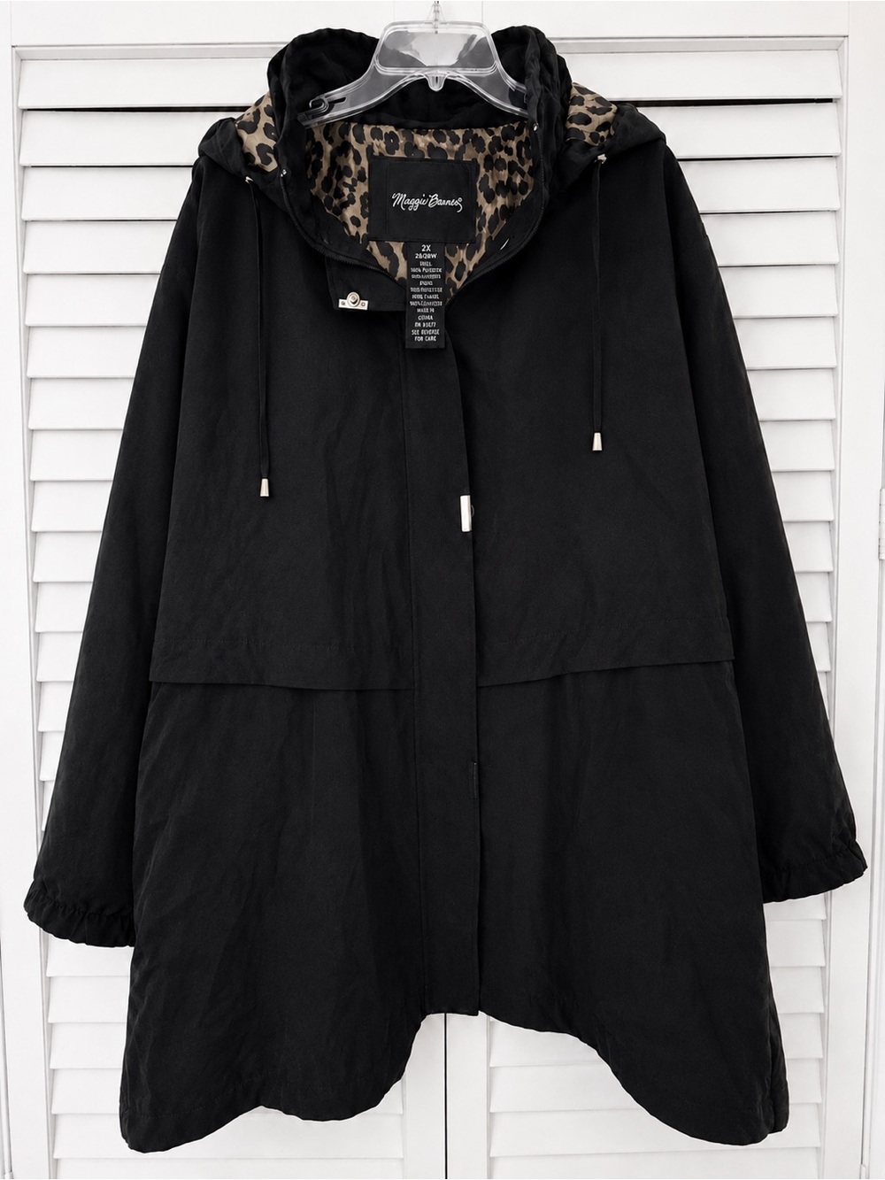 Maggie Barnes Women's Black Hooded Raincoat Jacket 26/28W